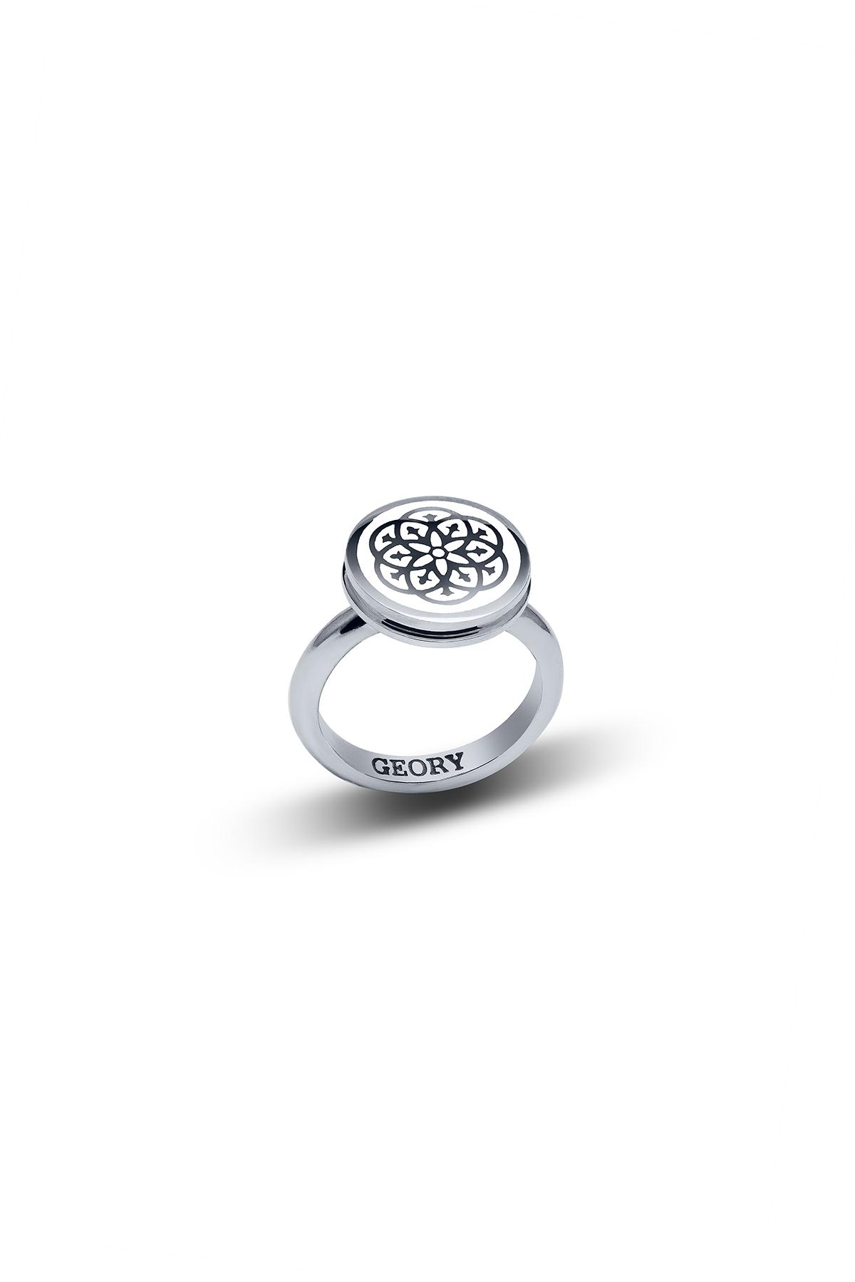 Кольцо Stamp white